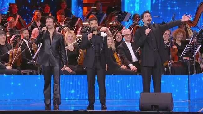 Il Volo Tutti Per Uno Studio Aperto Video Mediaset Infinity