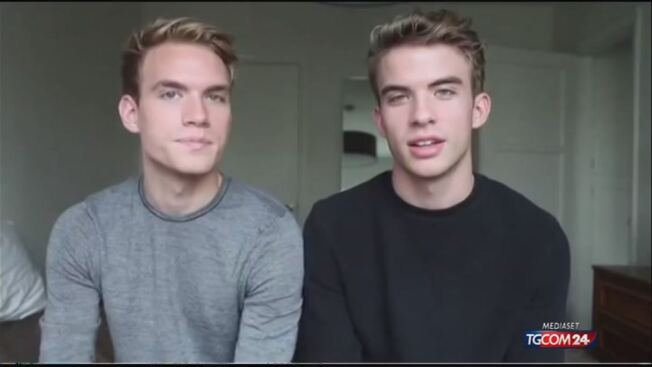 Due Gemelli In Un Video Pap Siamo Gay Tgcom Video Mediaset Infinity