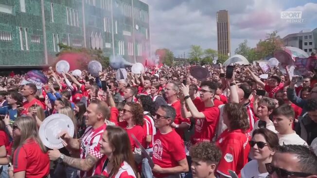 Psv Che Festa Per Lo Scudetto Dei Record Sportmediaset Video