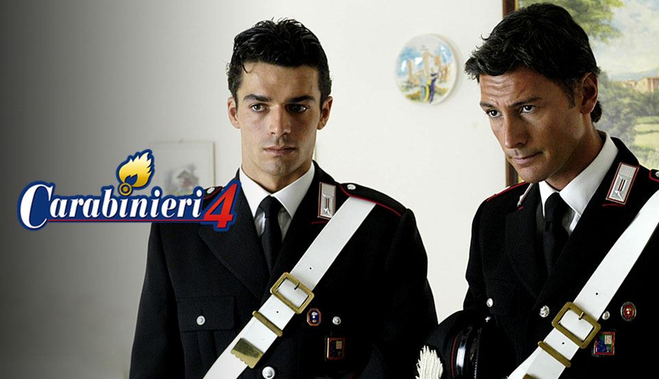 4 Caporali E 1/2 E Un Colonnello Tutto D'un Pezzo