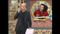 Silvana Fallisi è l'operatrice telefonica a Zelig 2000-2001