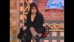 Sconsolata si lamenta del marito a Zelig 2002