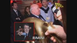 Tapiro d'oro per la palpata a Prodi thumbnail