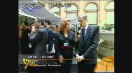 Anna La Rosa snobba gli intervistati thumbnail