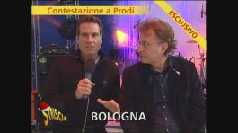 Prodi fischiato al Motor Show di Bologna thumbnail