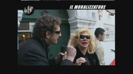ROMA: Il Moralizzatore  e Sandra Milo thumbnail