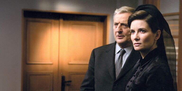 Top Crime Maigret e la dama di compagnia