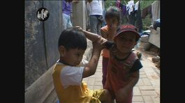 PELLIZZARI: Bambini malati di AIDS in Perù thumbnail