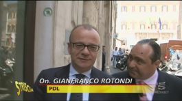 Lega a picco, Grillo contro Bersani, Pdl cerca un leader thumbnail