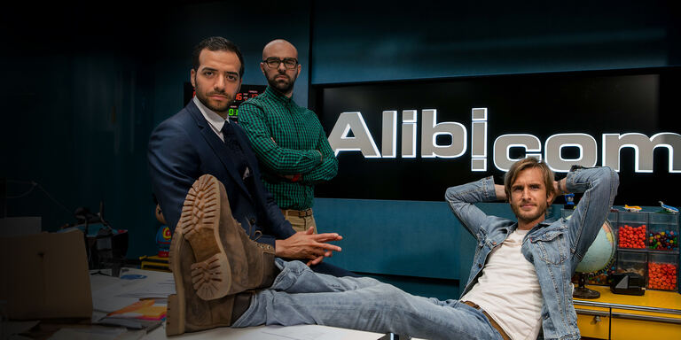 Iris Alibi.com