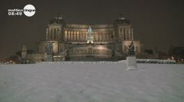 Roma sotto la neve thumbnail