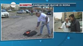 Roma, I volontari "tappabuche" thumbnail