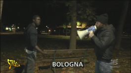 Brumotti aggredito nel centro di Bologna thumbnail