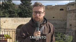 Vento a Taranto, le polveri dell'Ilva sulla città thumbnail