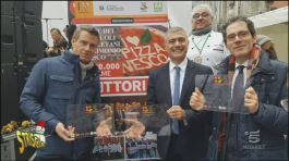 Pizza napoletana patrimonio dell'umanità UNESCO: i festeggiamenti thumbnail