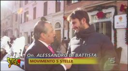 Vespone festoso, tra Salvini e Mattarella thumbnail