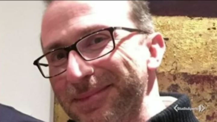La Folle Strage Di Un Uomo Normale Studio Aperto Video Mediaset Play