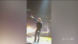 Problemi di voce per Bono thumbnail