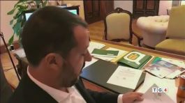 Migranti, Salvini indagato attacca scontro nel governo sui giudici thumbnail