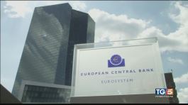 Dall'Europa e dalla Bce bacchettate al governo thumbnail