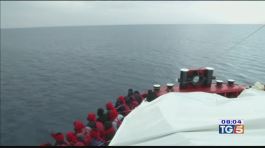 Migranti salvati dopo il niet di Malta thumbnail