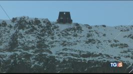 Inverno all'improvviso, la montagna si prepara thumbnail