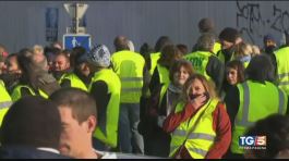 La protesta gialla condanna Macron thumbnail