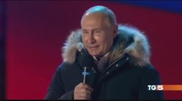 Putin trionfa e attacca da Londra "Sciocchezze" thumbnail