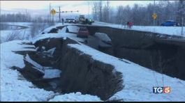 Spaventoso terremoto in Alaska thumbnail