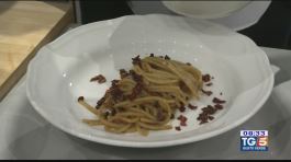 Spaghetti alici e peperone dolce thumbnail