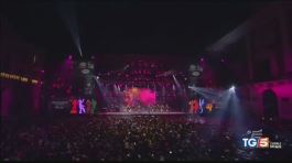 Capodanno nelle piazze Bari: diretta su Canale5 thumbnail