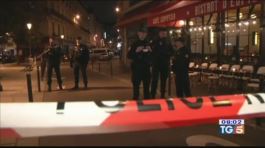 Torna la paura a Parigi, ucciso l'attentatore thumbnail