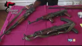 Contrabbando armi da guerra: 14 arresti thumbnail