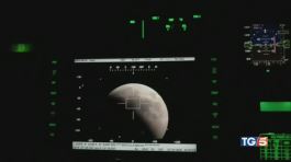 La danza in rosso di Marte con la Luna thumbnail
