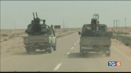 La Libia verso il caos. Governo: no interventi thumbnail