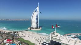 Dubai, la quintessenza del lusso e della modernità thumbnail