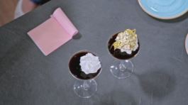 Mousse al cioccolato con gelatina di caffè thumbnail