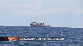 Arriva la nave, Salvini la blocca thumbnail