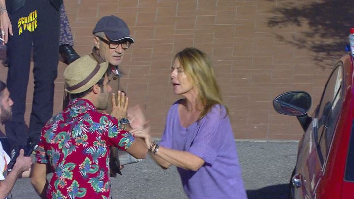 Lo Scherzo A Jonathan Kashanian Scherzi A Parte Video Mediaset