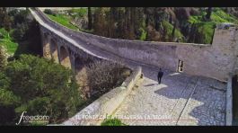 Puglia, il ponte che attraversa la storia thumbnail