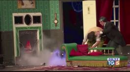 "Che disastro di commedia" thumbnail