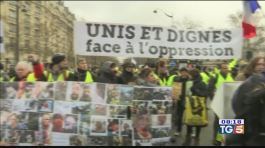 Francia, ancora un sabato di proteste thumbnail