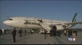 Alitalia, il 15 ottobre scade il termine per le proposte di acquisizione thumbnail