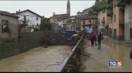 Nubifragi e frane, 2 morti in Piemonte thumbnail