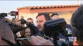 Salvini, no al processo Grillo contestato thumbnail