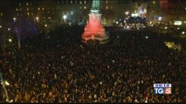 Grande manifestazione a Parigi thumbnail