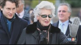 Addio a Marella Agnelli, icona di stile italiano thumbnail