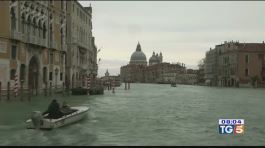 Emergenza Venezia, ancora sott'acqua thumbnail
