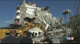 Forte sisma in Albania. Vittime, feriti e crolli thumbnail