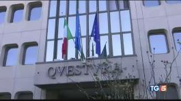 L'insegnante arrestata per violenza sessuale thumbnail